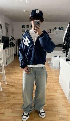 Jugend Style 2025 Jungs: Die Trends, die jeder kennen sollte